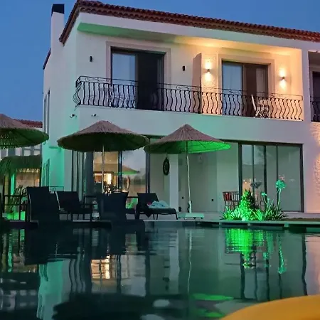 Minos Alacati * Çeşme